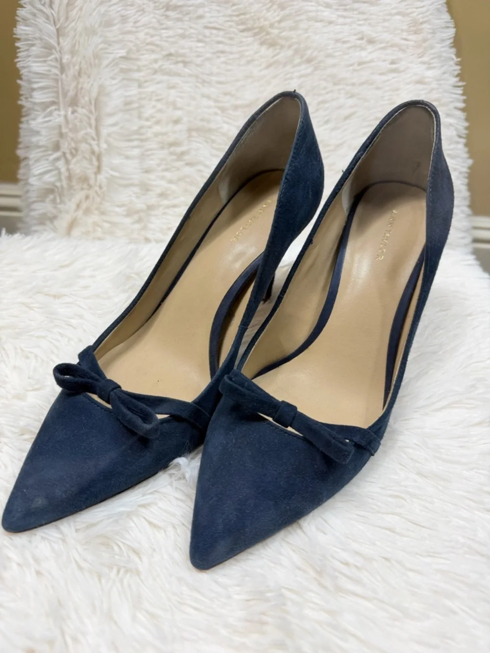 Ann Taylor Navy Suede Pointed-Toe Bow Pumps - Picture 2 of 5